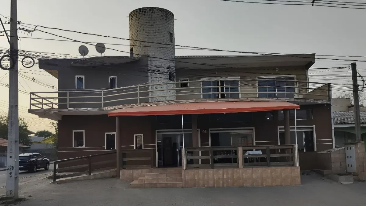 Fachada Pizzaria Estação Ágape